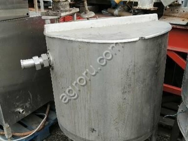 БУ Нержавеющая пищевая емкость 0,2 куб (200л).