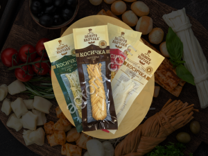 Сыры Чечил натуральные Золото Колчака в ассортименте