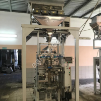 Вертикальный упаковочный автомат для фасовки