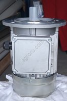 Моторы (электродвигатели) 0, 37квт, 0, 75квт, 1, 1 квт на кормление и транспортировку корма Роксель