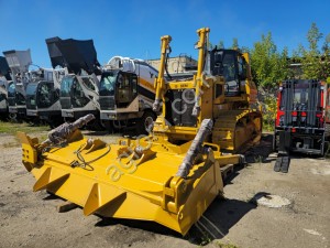 Бульдозер гусеничный SEM 824F