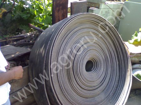 Ленту транспортерную новую.