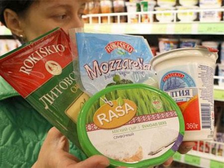 Экспорт литовских товаров в Россию сократился почти на 60%