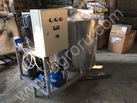 Охладитель молока 500 литров