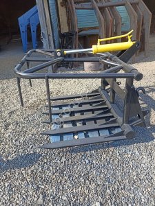 Вилы сенажные, силосные на ПКУ/КУН евро крепление