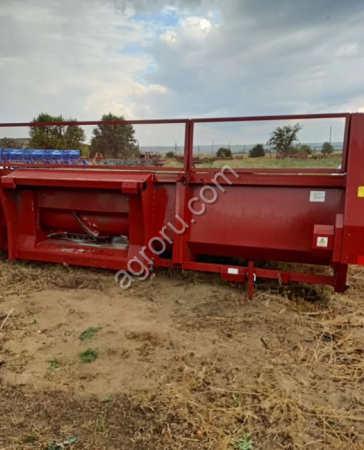 Жатка для уборки подсолнечника ROSTSELMASH Falcon 870
