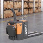 Электро-вилочный погрузчик DOOSAN рохля BR-2TON