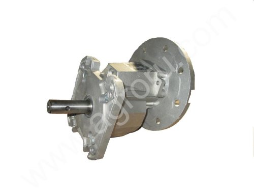 Редуктор VARVEL FRP-G90 SQ/1 под мотор 0,37квт; 0,55квт для птицефабрик.