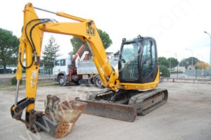 Гусеничный экскаватор JCB 8080 ZTS