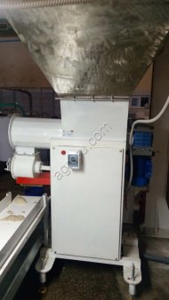 Тестоделитель Кузбасс 68-2М