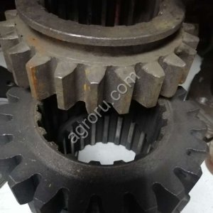 Шестерня подвижная с/о 04.37.141-2