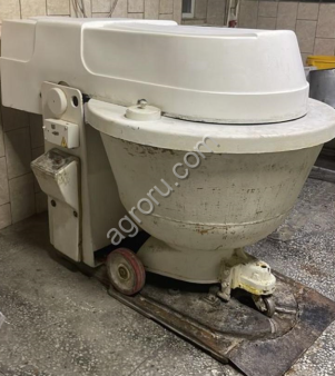 Тестомес с дежой 330 л