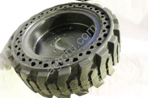 шины цельнолитые 33х12-20 для бобкэт