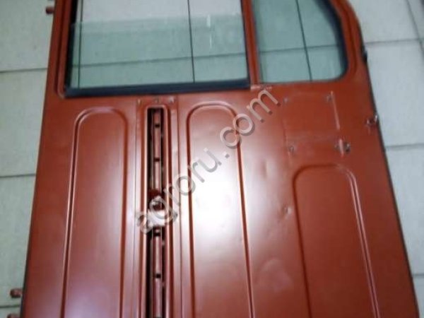 Дверь в сборе Т-4, ТТ-4 (левая и правая)