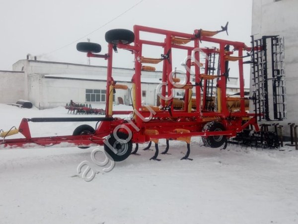 Культиватор стерневой тяжелый КСТ-6 с пружинной защитой шириной захвата 6 метров