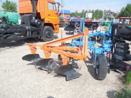 Плуг навесной трехкорпусный ПЛ 25х3
