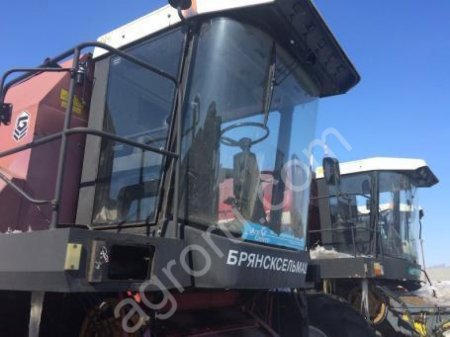 Комбайн зерноуборочный кзс-1218-29 Палессе GS12