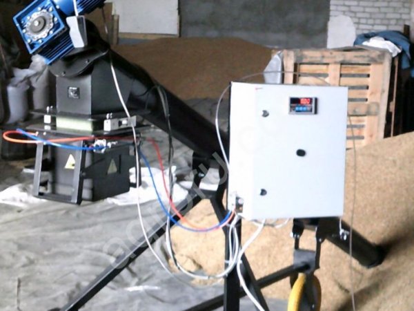 Дозатор для фасовки в мешки бигбэг