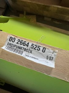 Опора на технику Claas. Оригинал.