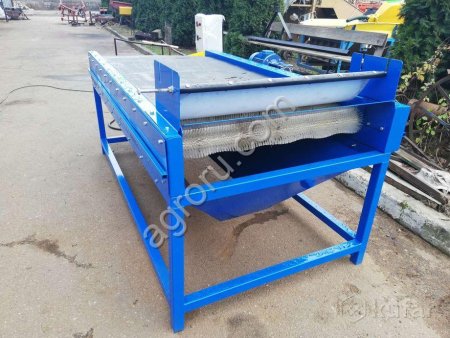 Щёточный стол для чистки овощей