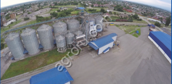 Зерновая база с элеватором