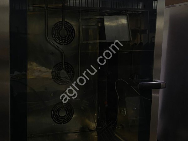 пароконвектомат UNOX XBC 804/805 (вместе с расстоечными шкафами UNOX XL 404/405)