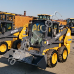 Мини-погрузчик XCMG XC740RU