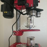 Станок полуавтоматический для закатки жестяных банок 7 и 9