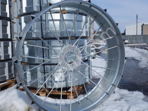 Металлическое колесо с грунтозацепами для электрифицированных дождевальных машин