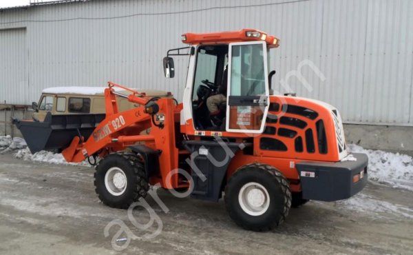 Фронтальный погрузчик SZM 920