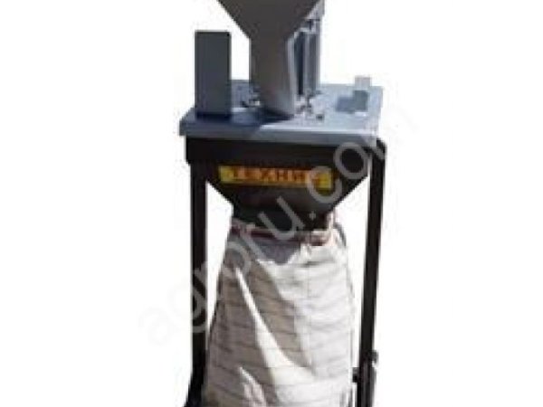 Дробилка зерновая молотковая Булава-6