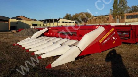 Жатка для уборки кукурузы Cornmaster8