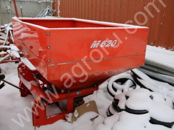 Разбрасыватель минеральных удобрений Rauch 900л + надставка 600 л до 24 м