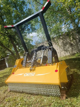 Итальянский навесной мульчер для МТЗ и импортных тракторов