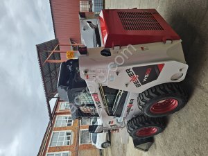 Минипогрузчик с бортовым поворотом Beaver WS50 (Китай)