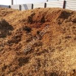 Конский навоз в мешках и россыпью.