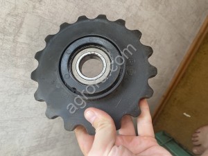 Запчасти для комбайна Джон дир 9640