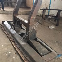 Отвал прямой и клиновидный.