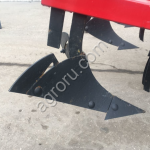 Культиватор-окучник