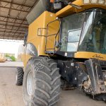 Зерноуборочный комбайн Challenger 660(CAT)