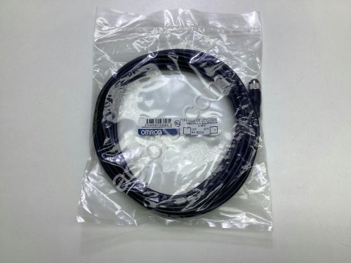 Кабель Omron XS2F-LM12PVC4S5M, 5 м