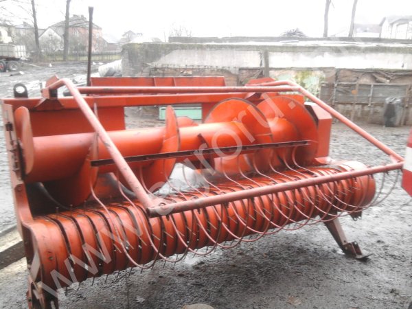 Кормоуборочный комбайн Е-281 выстовочный экземпляр наработка 939 часов