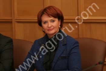 Виктор Зубков представил сотрудникам Минсельхоза России нового руководителя Елену Скрынник