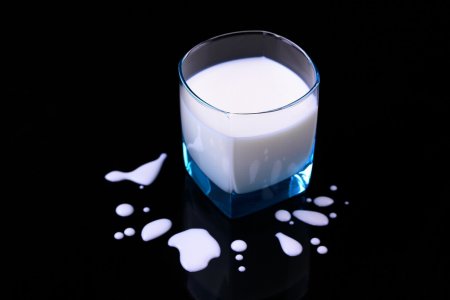 Ученые выяснили 10 причин, по которым следует пить кефир