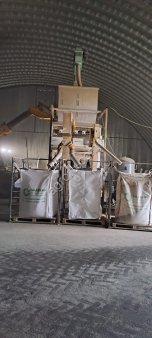 Подработка и очистка зенрна и семян подсолнечника, горчицы, льна и тд