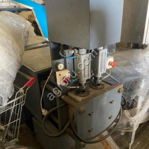 Комплект оборудования для выдува пэт бутылки мв-пэ