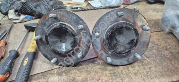 Ступица передняя Туман-1М