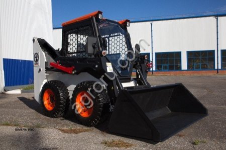 Мини погрузчик Шмель 1060