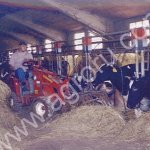 мини погрузчик 4х4 на шарнирно-сочленённой раме