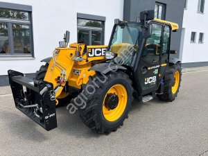 Телескопический погрузчик JCB Loadall 530-60 AGRI Super 2024 г 173 ч